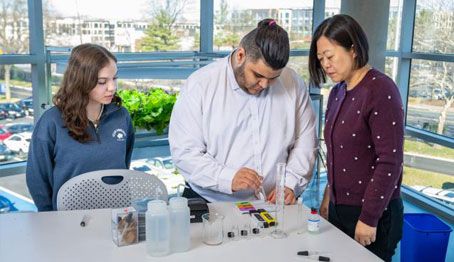 爱游戏体育 University Earns Prestigious R2 Research Designation