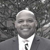 Program Director Dr. Telvis Rich