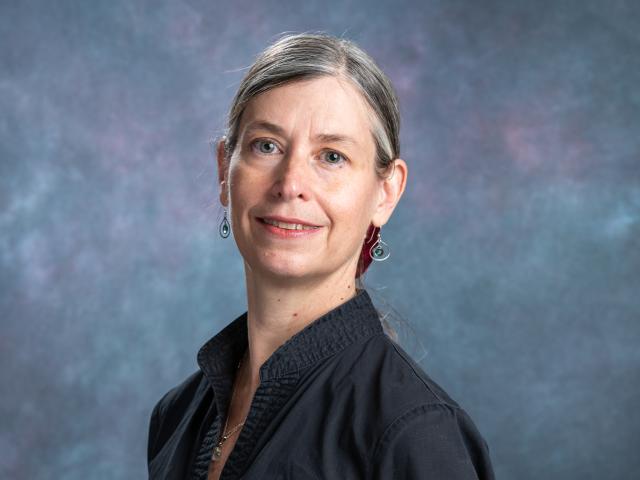 Headshot of Heather Harrington. 