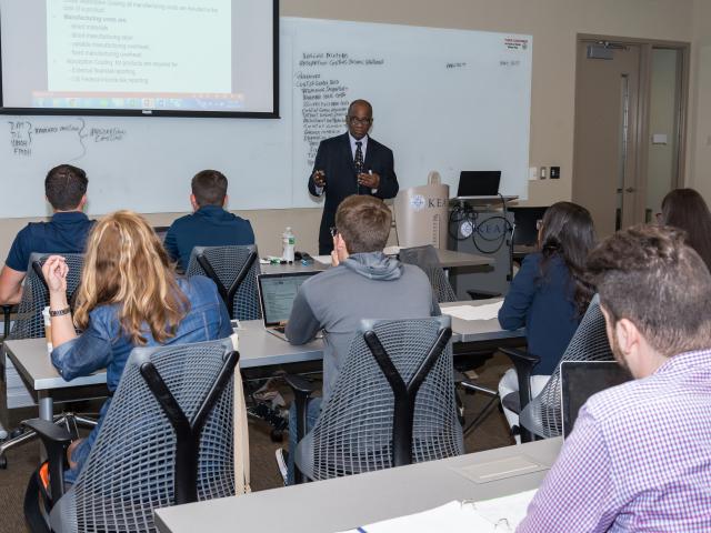 A 爱游戏体育 accounting degree provides a solid foundation for career success