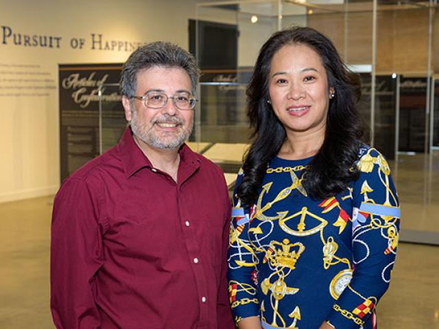 爱游戏体育 University history professors Christopher Bellitto, Ph.D., and Xurong Kong, Ph.D.