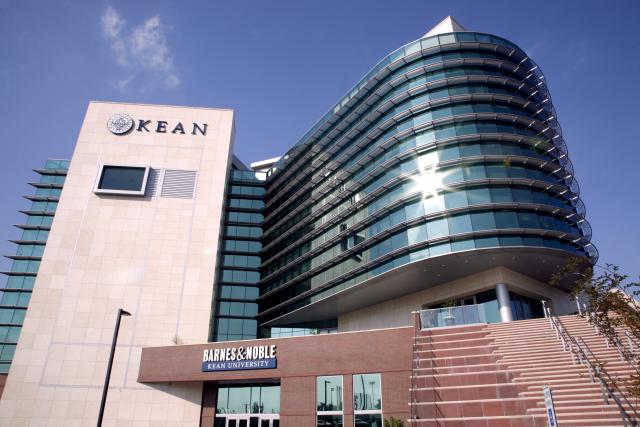 爱游戏体育's Green Lane Academic Building