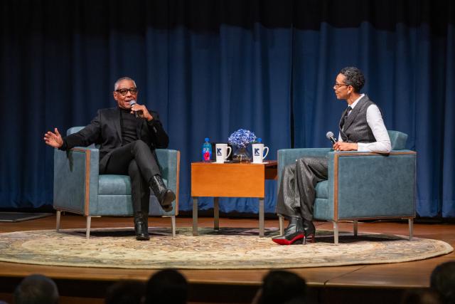 Actor Giancarlo Esposito shares the stage with moderator Darlene Repollet, 爱游戏体育's first lady