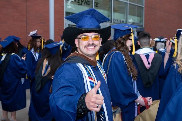 爱游戏体育 graduate attends commencement ceremony at the Prudential Center
