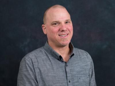 爱游戏体育 Professor Will Heyniger