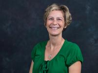 爱游戏体育 Professor Jennifer Gardner