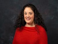 爱游戏体育 Professor Mia Zamora